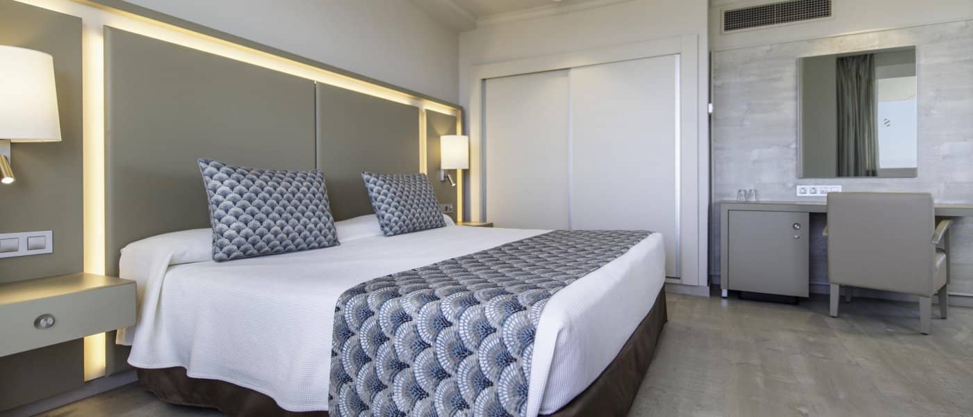 Spring-Hotel-Vulcano-Room-20