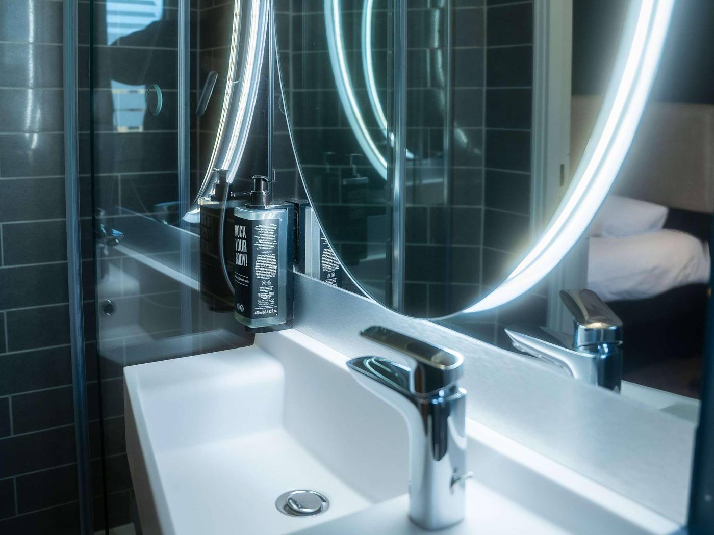 ibis-Nice-Centre-Gare-Room-45