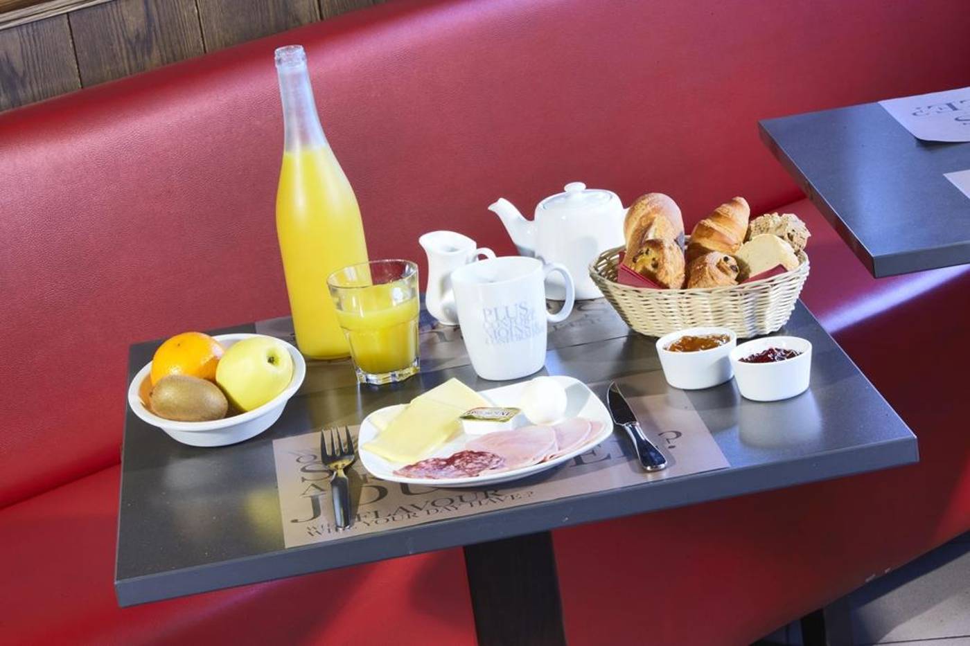 KYRIAD PERPIGNAN – Aéroport-France-RIVESALTES-General view-9