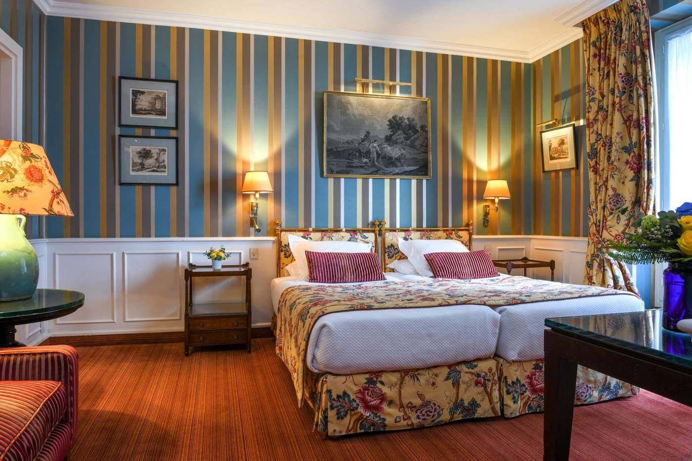 Hotel-de-l-Abbaye-Room-9