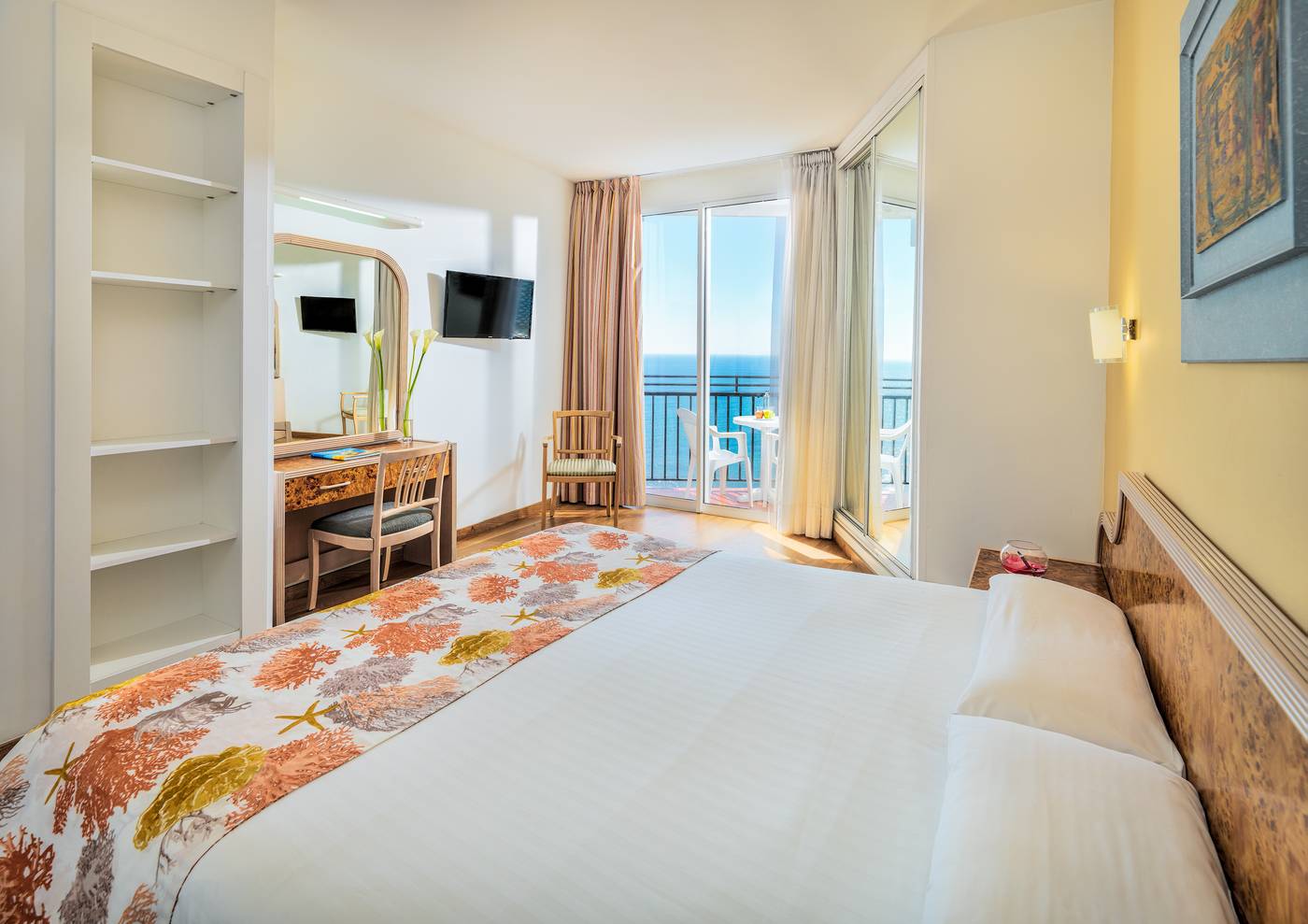 Relaxia-Beverly-Park-Room-11