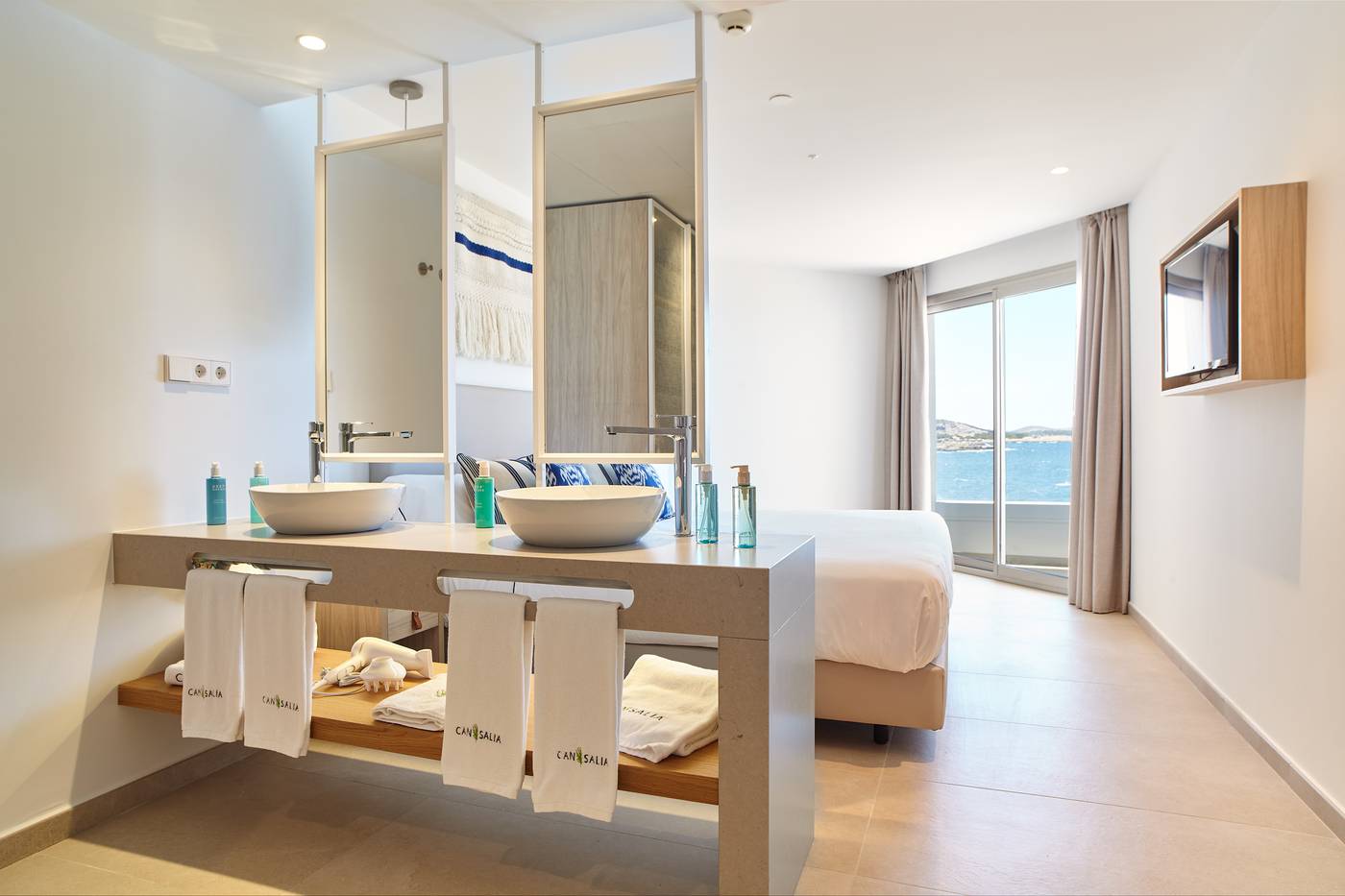 Marina-Palace-Prestige-by-Intercorp-Hotel-Group-Room-27