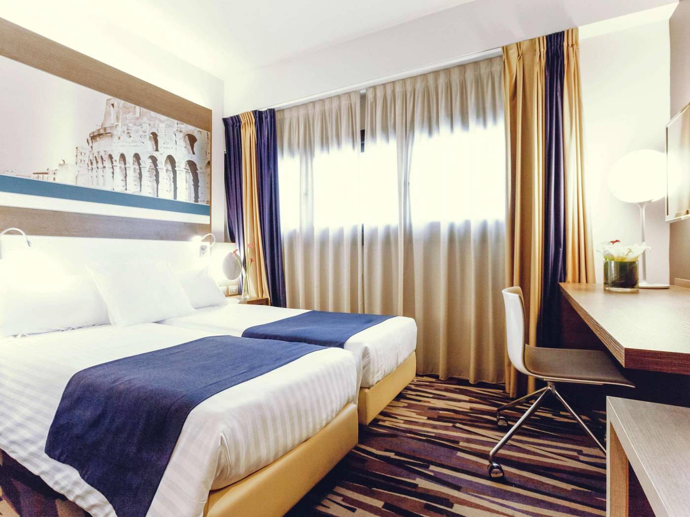 Mercure-Roma-Centro-Colosseo-Room-30