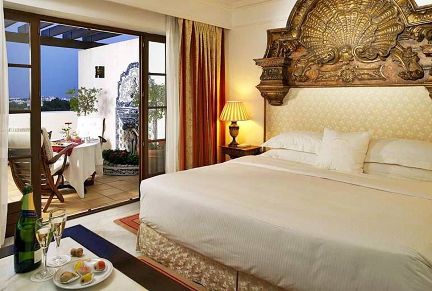 Pine-Cliffs-Hotel--a-Luxury-Collection-Resort-Room-32