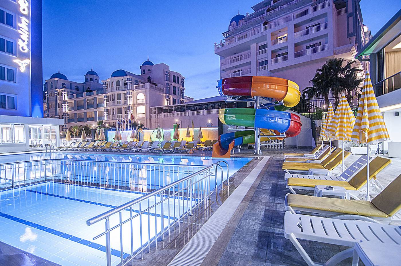 Kolibri-Hotel-Pool-3