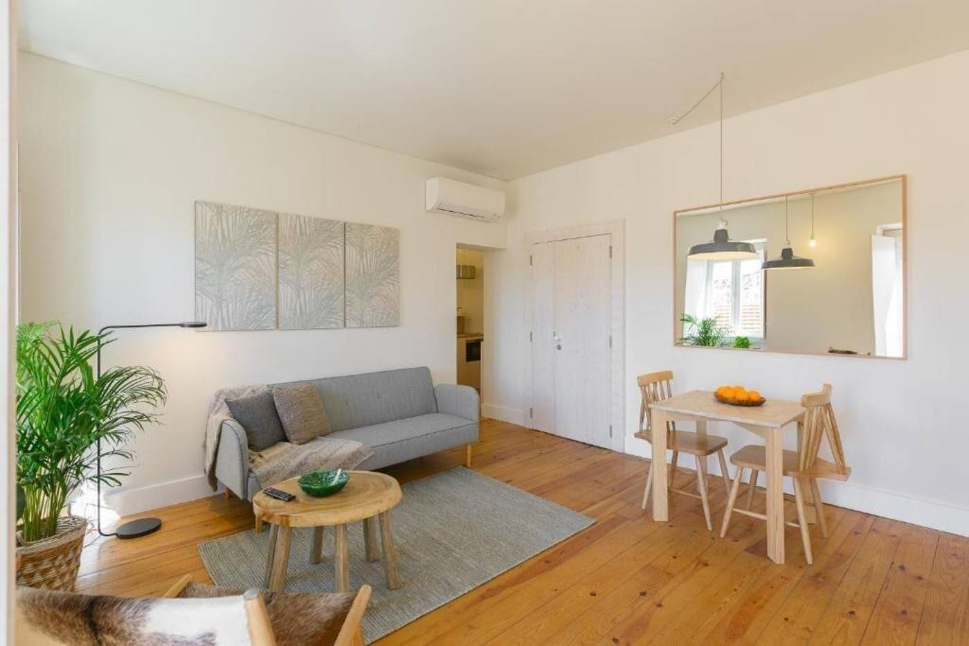 Dona-Graca-Lisbon-Apartments-Room-20