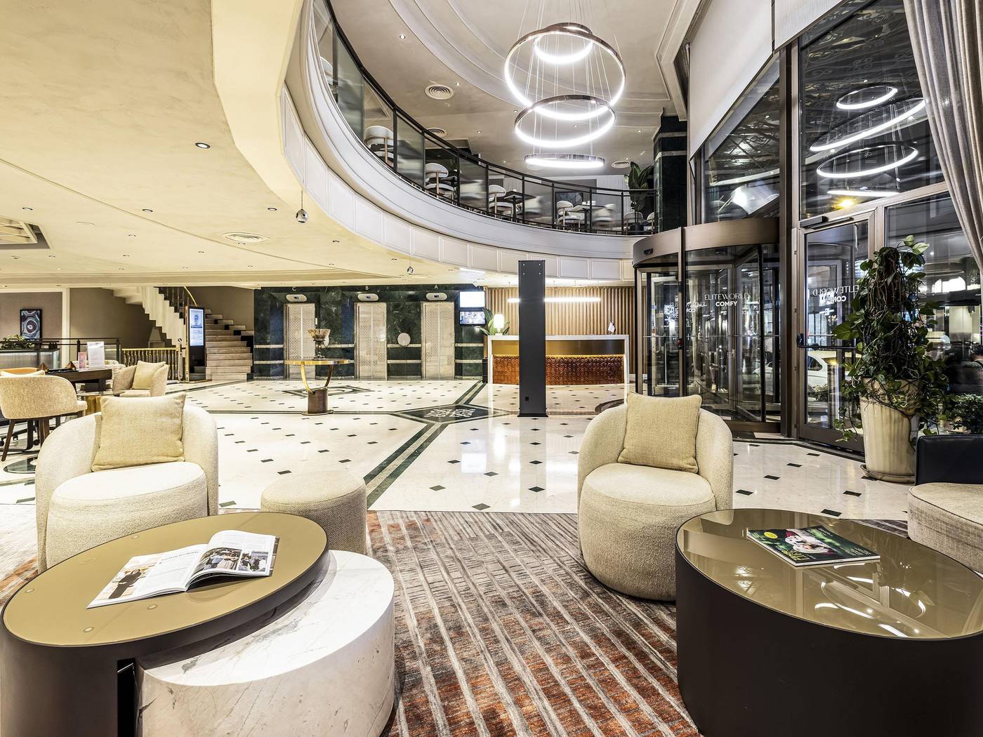Elite-World-Comfy-Istanbul-Taksim-Hotel-Lobby-13