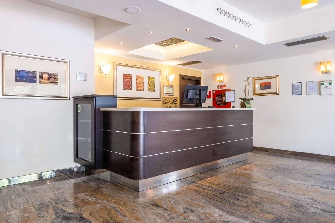 Hotel Griso Collection-Italy-MALGRATE-Lobby-3