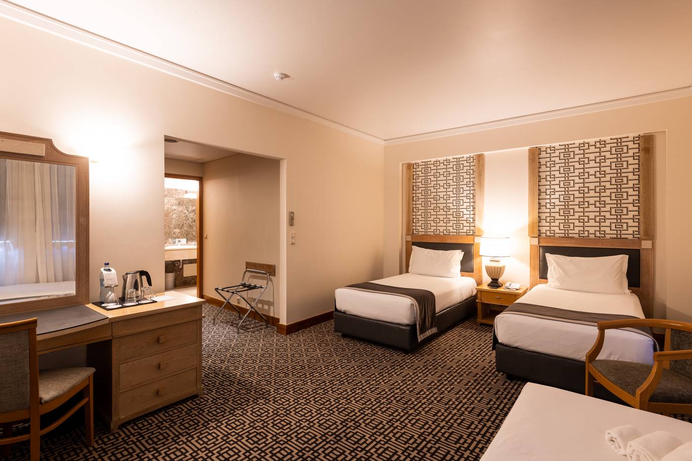 Hotel-Mundial-Room-30