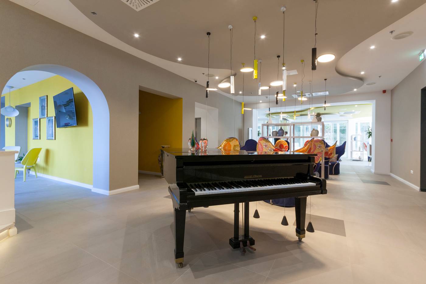 Bluesun Hotel Jadran-Croatia-Tucepi-Lobby-7