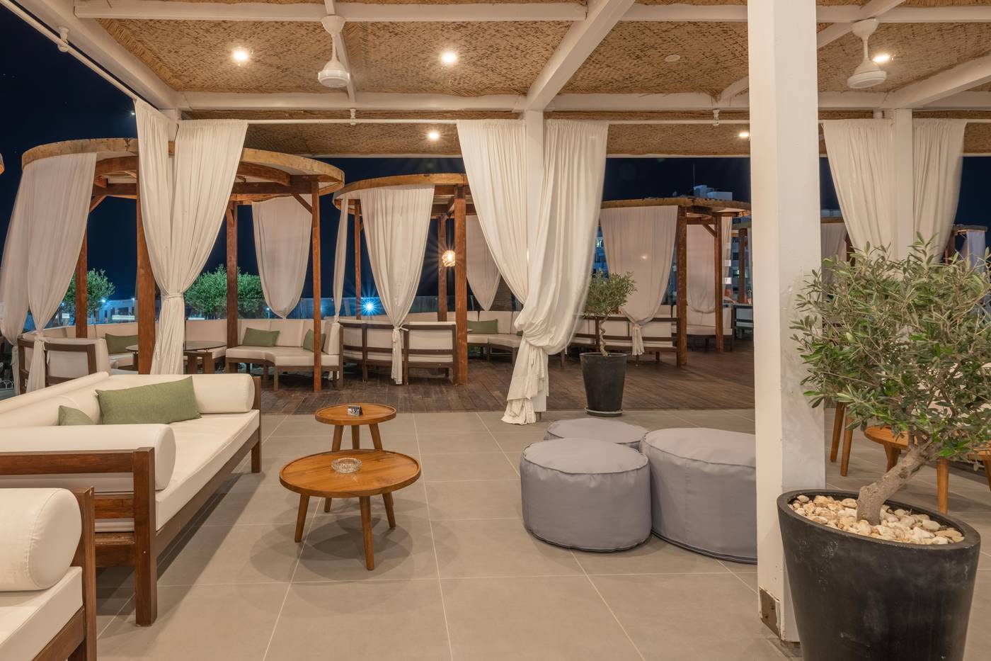 Napa-Mermaid-Hotel-Bar-51