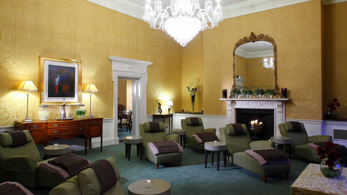 The-Shelbourne--Autograph-Collection-Sports-and-Entertainment-16