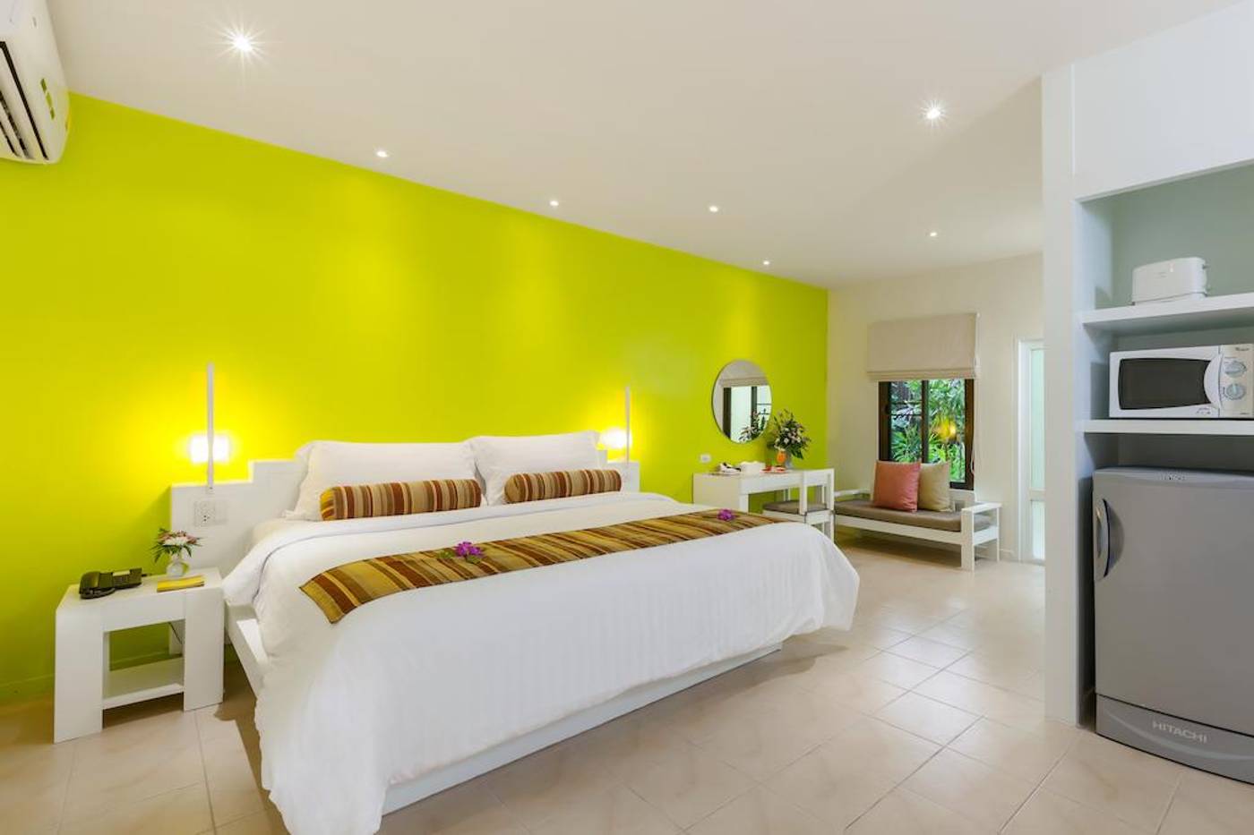 Phulin-Resort-Phuket-Room-6