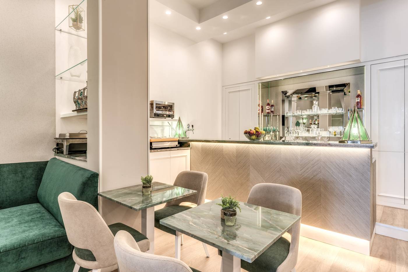 Sorrento-City-Restaurant-64