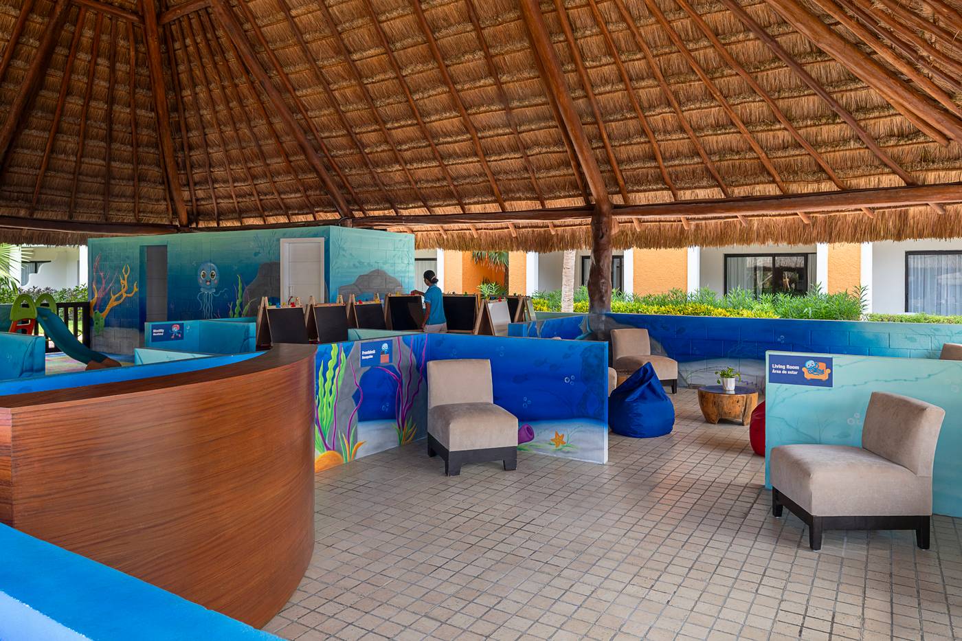 H10-Ocean-Coral---Turquesa-Sports-and-Entertainment-64