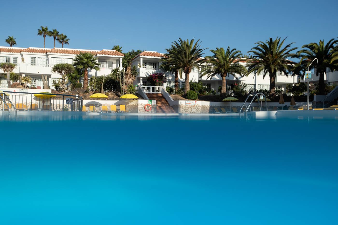 FuentePark-Apartamentos-Pool-4