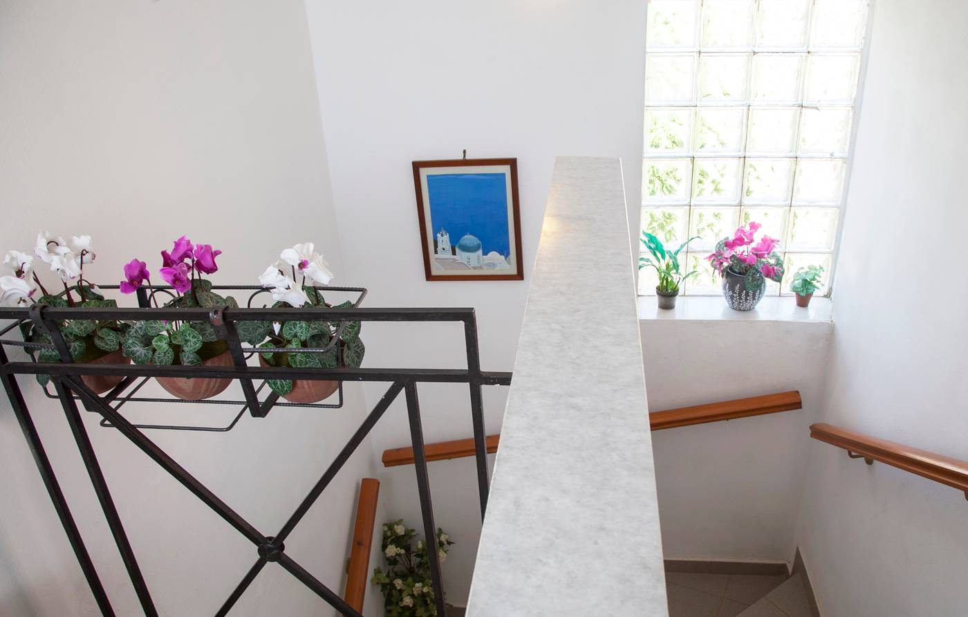 Monambeles-Villas-Room-61