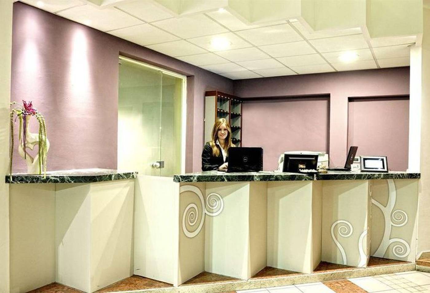 Prestige Hotel-Italy-MONTESILVANO MARINA FRAZIONE DI MONTESILVANO (PE)-Lobby-4