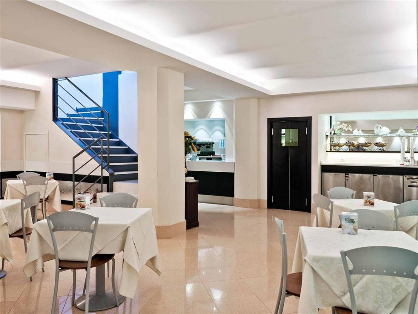 ibis-Styles-Milano-Centro-General-view-19