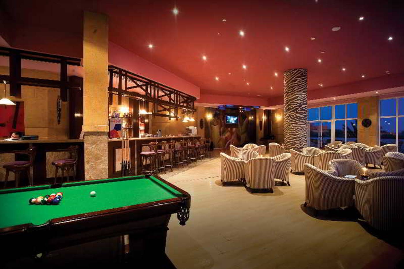 Amwaj-Oyoun-Resort---Spa-Bar-59