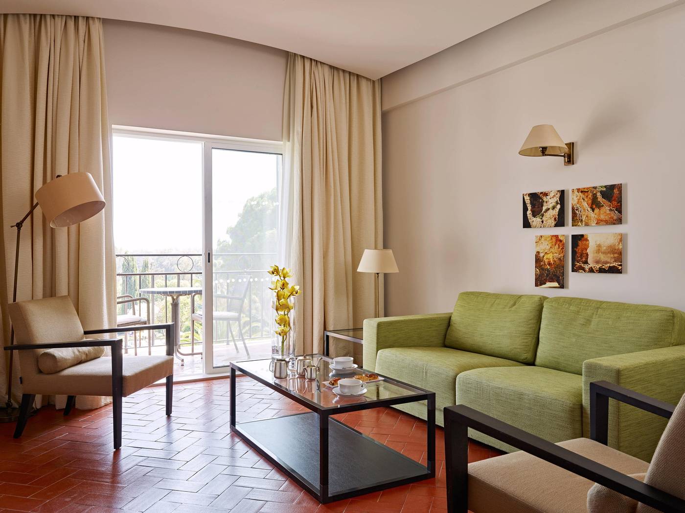Le-Meridien-Penina-Golf---Resort-Room-36