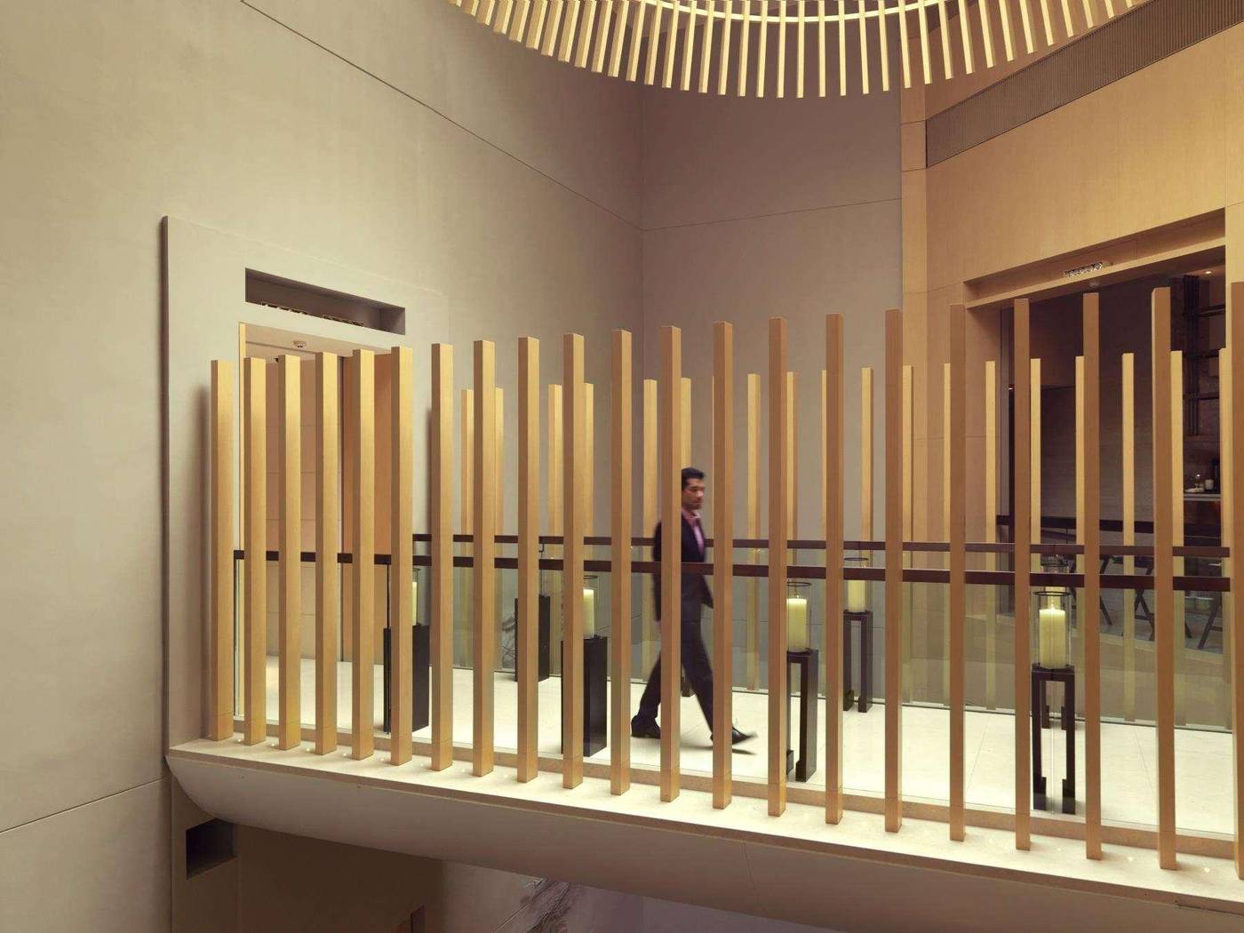 The-Upper-House-Hong-Kong-Lobby-21