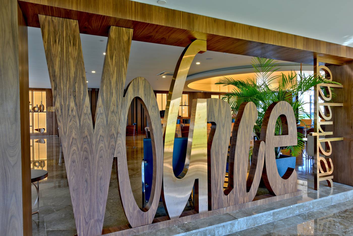 Side-Star-Elegance-Lobby-43