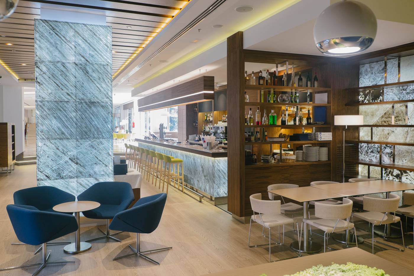 Courtyard-Madrid-Princesa-Restaurant-15