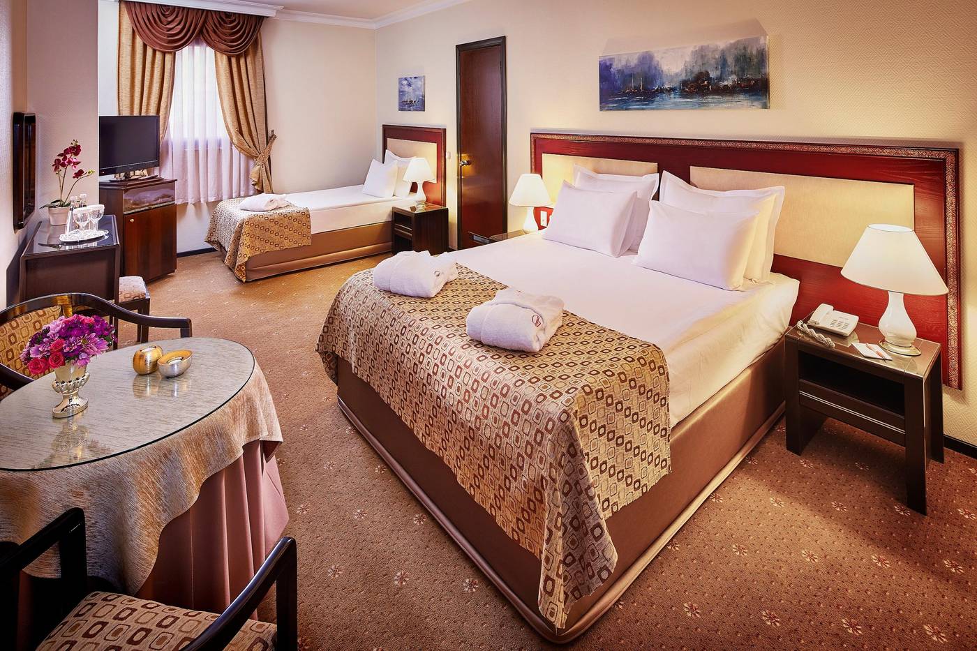 Gunes-Hotel-Merter-Room-3