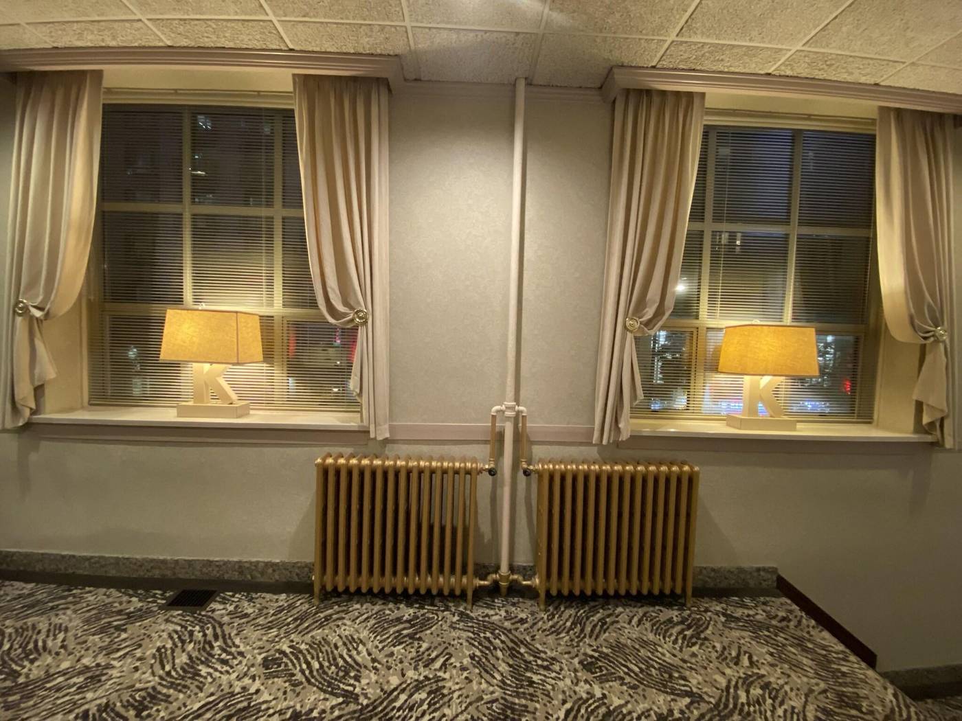 Kingston-Hotel-Lobby-4