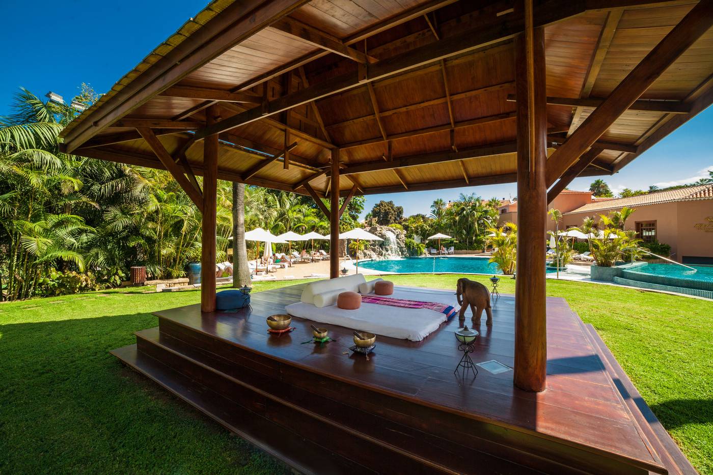 Hotel-Botanico-Sports-and-Entertainment-10