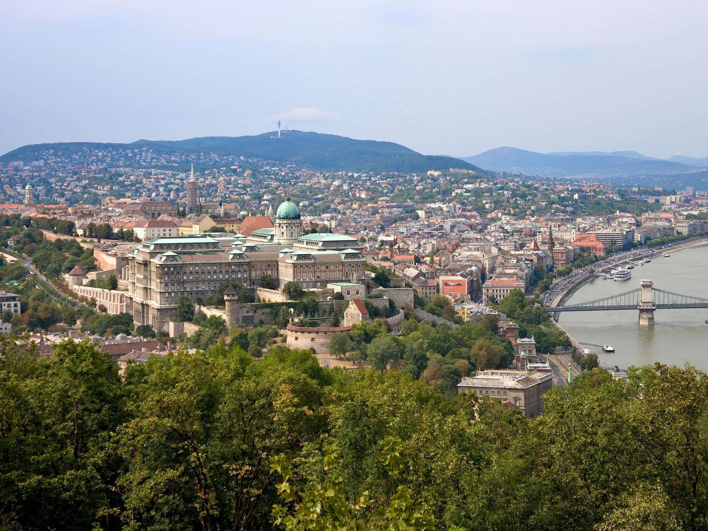 Novotel-Budapest-Danube-Sports-and-Entertainment-2