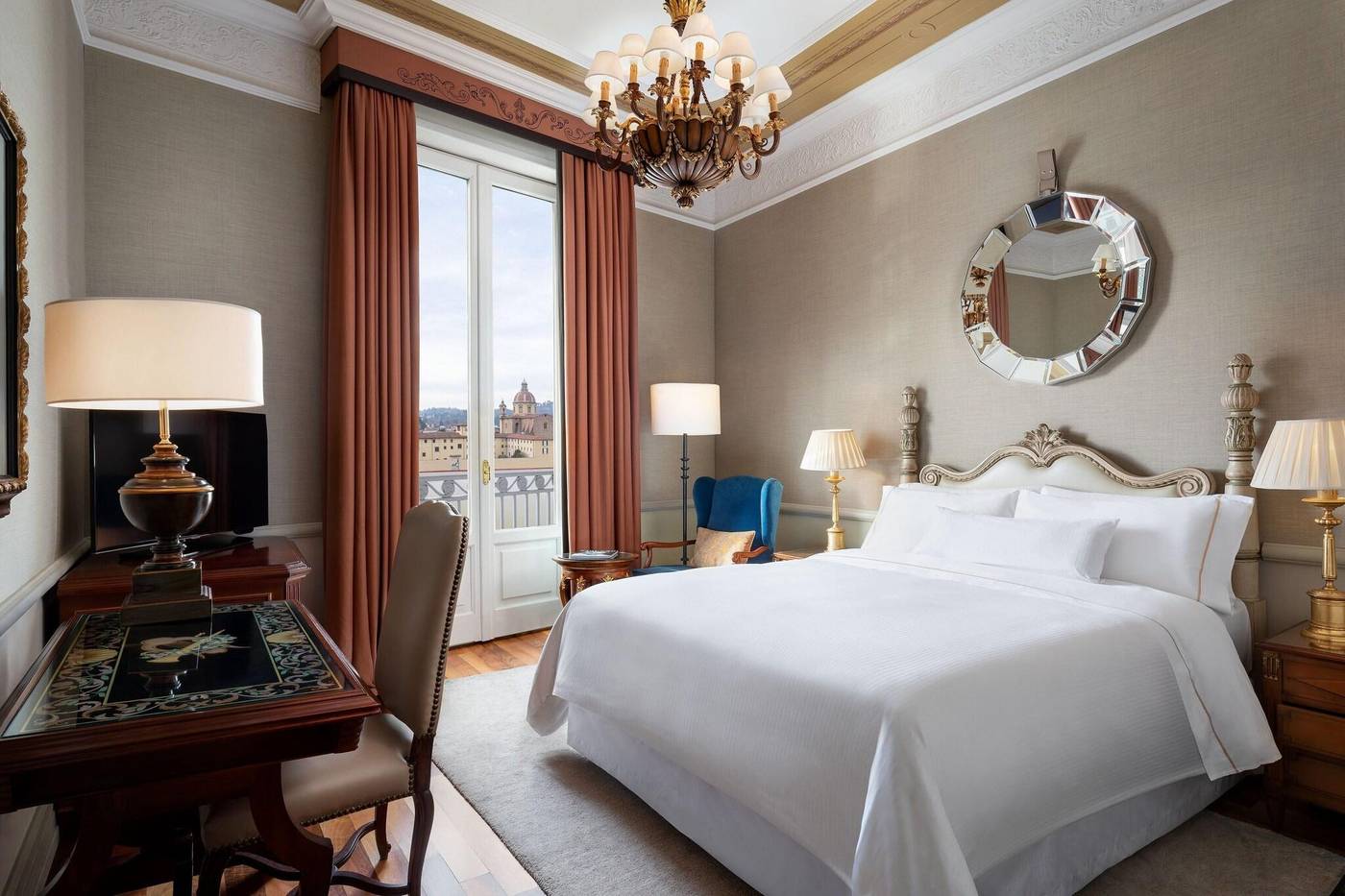 The-Westin-Excelsior-Room-12