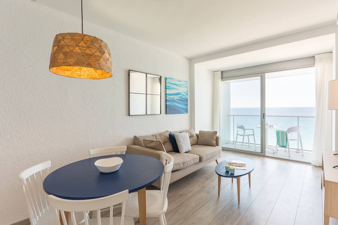 Pierre---Vacances-Blanes-Playa-Room-7