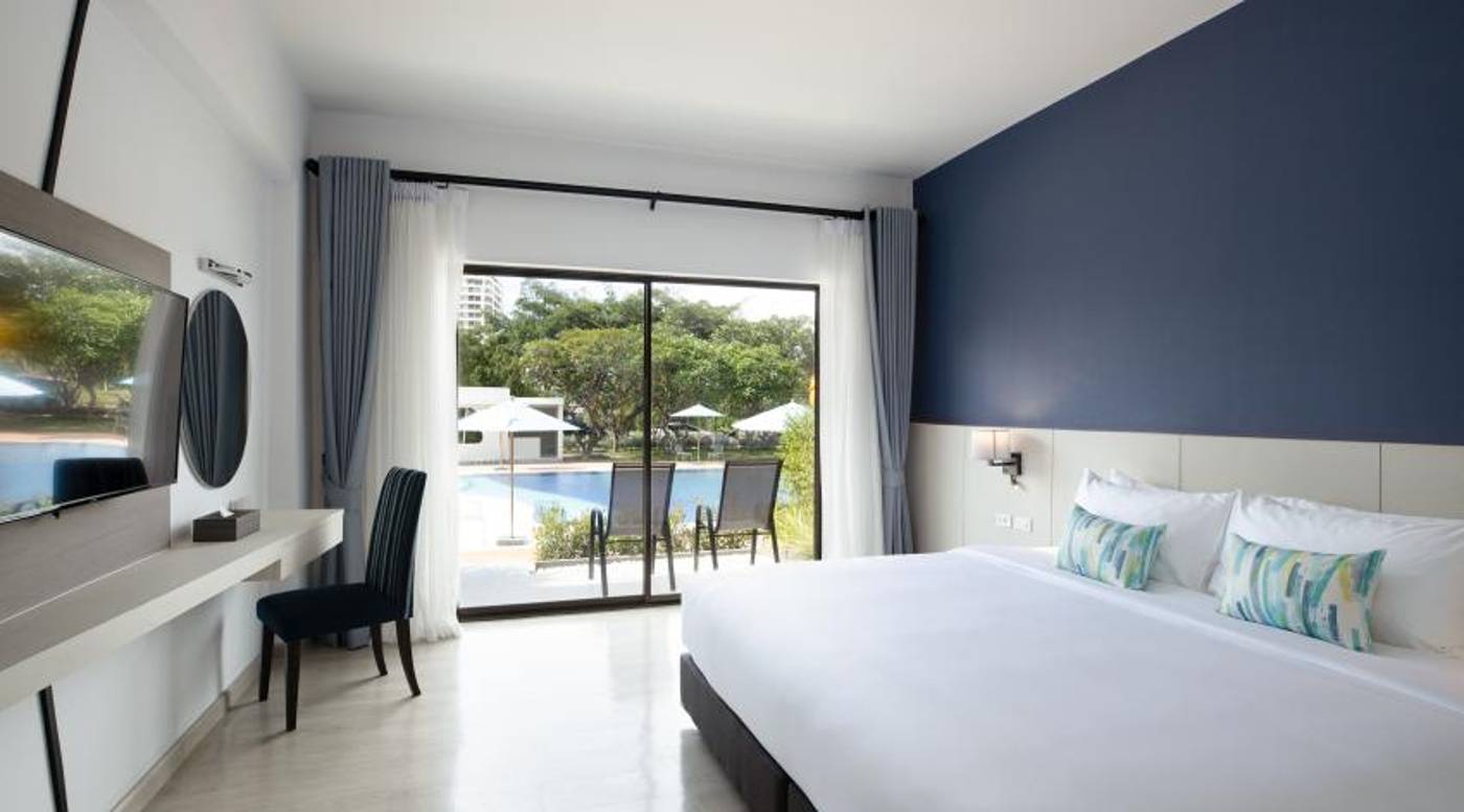 Centra by Centara Cha-Am Beach Resort