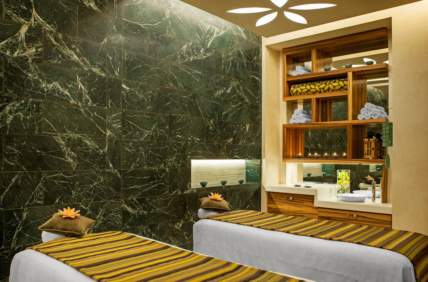 The Westin Abu Dhabi Golf Resort & Spa 16