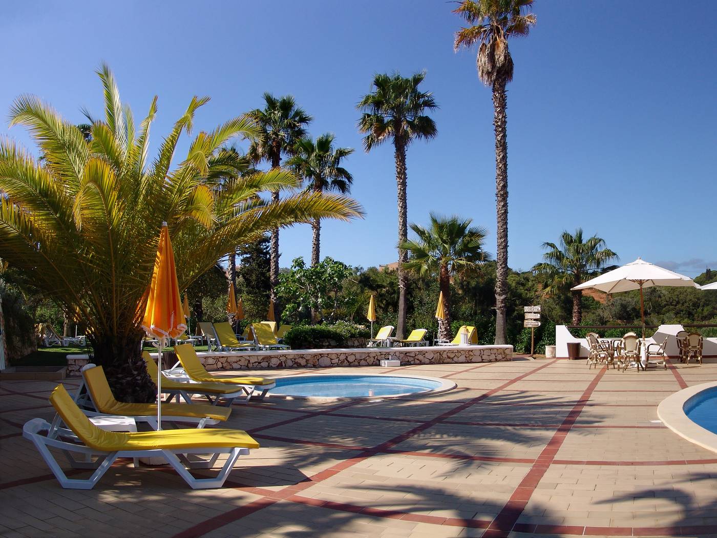 Casabela-Pool-1