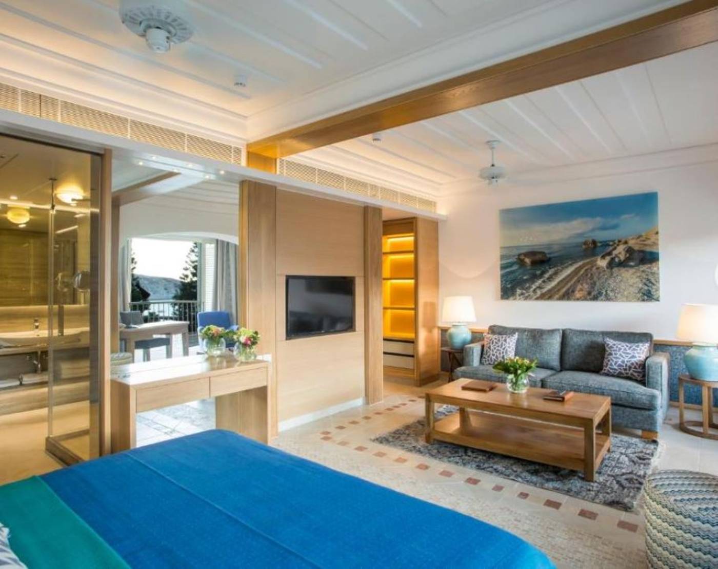 Columbia-Beach-Resort-Room-35