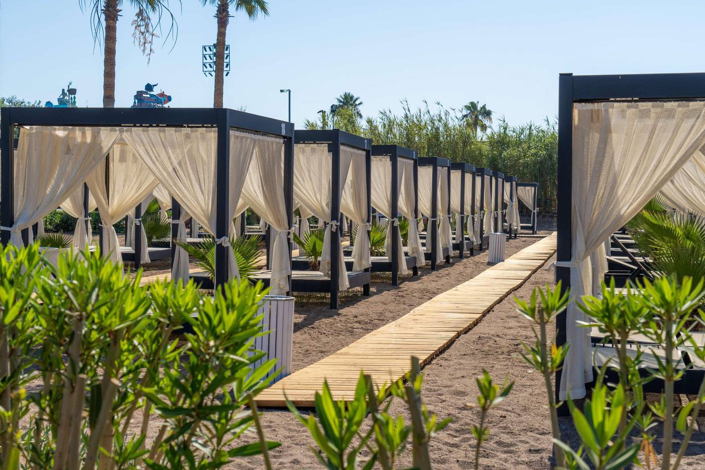 Lara-Barut-Collection-Beach-97