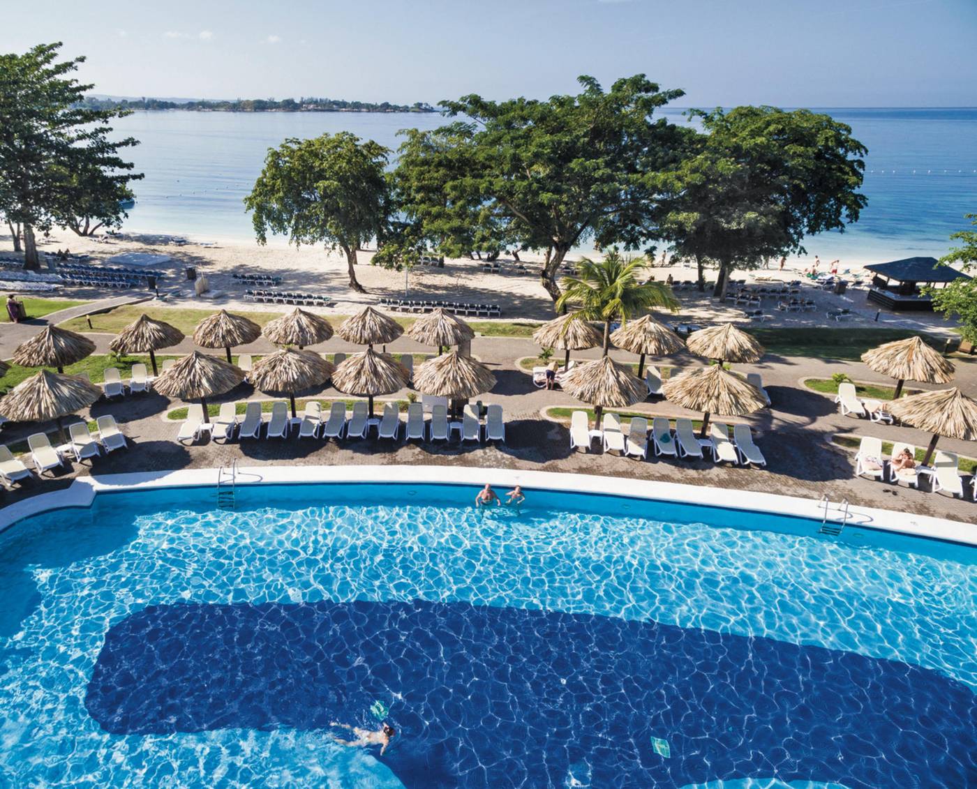 Riu-Club-Negril-All-Inclusive-Pool-4