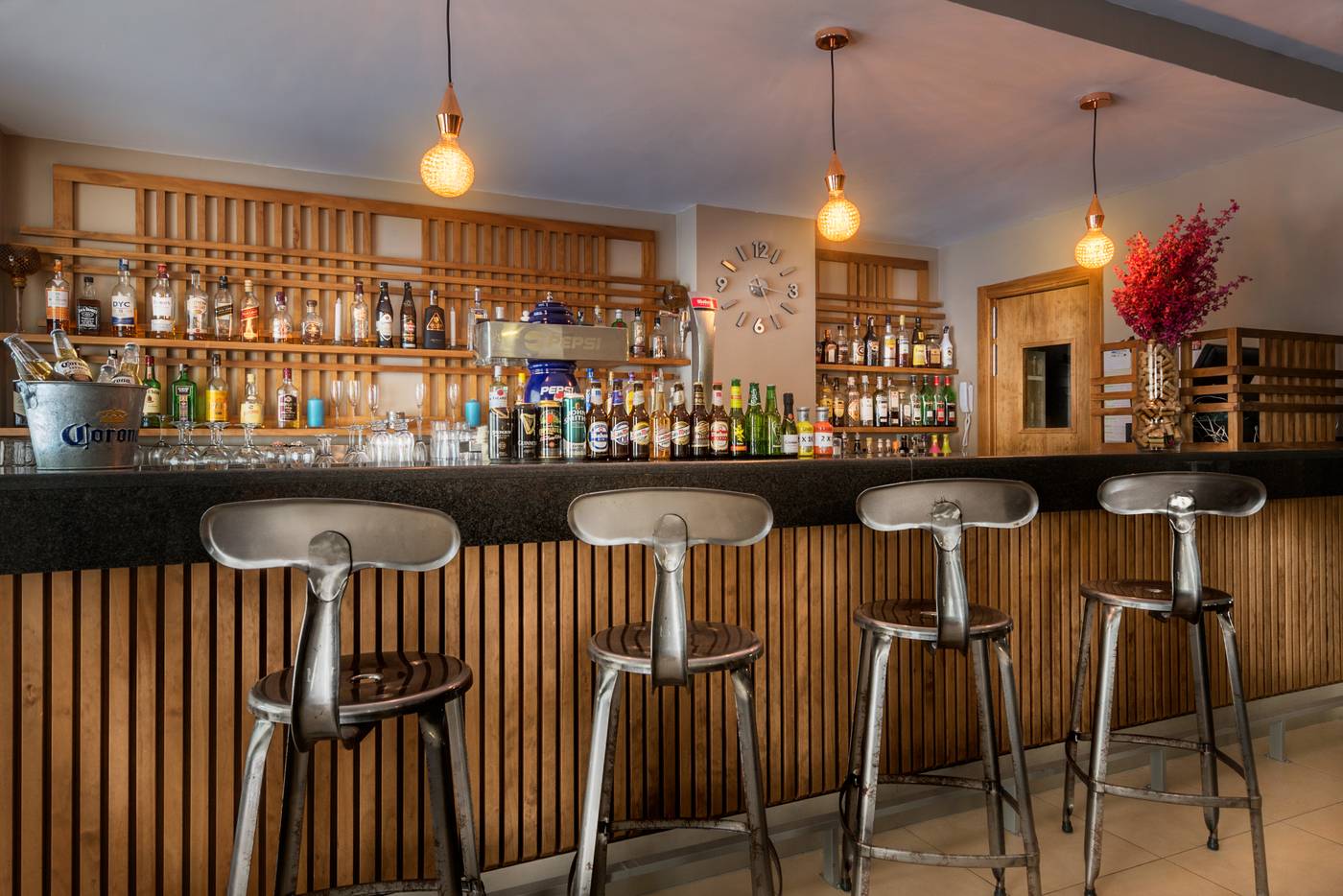 Mainare-Playa-Hotel-Bar-35