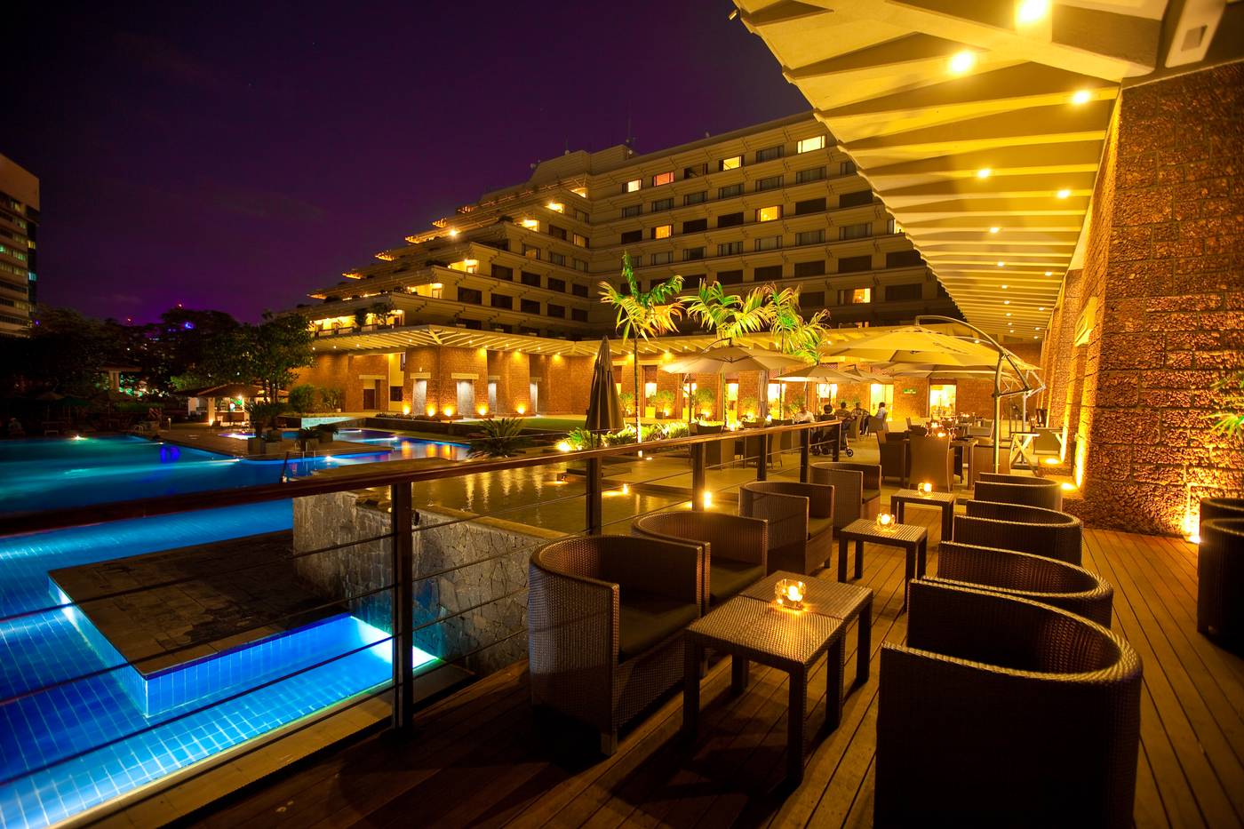 Cinnamon-Lakeside-Colombo-Pool-3