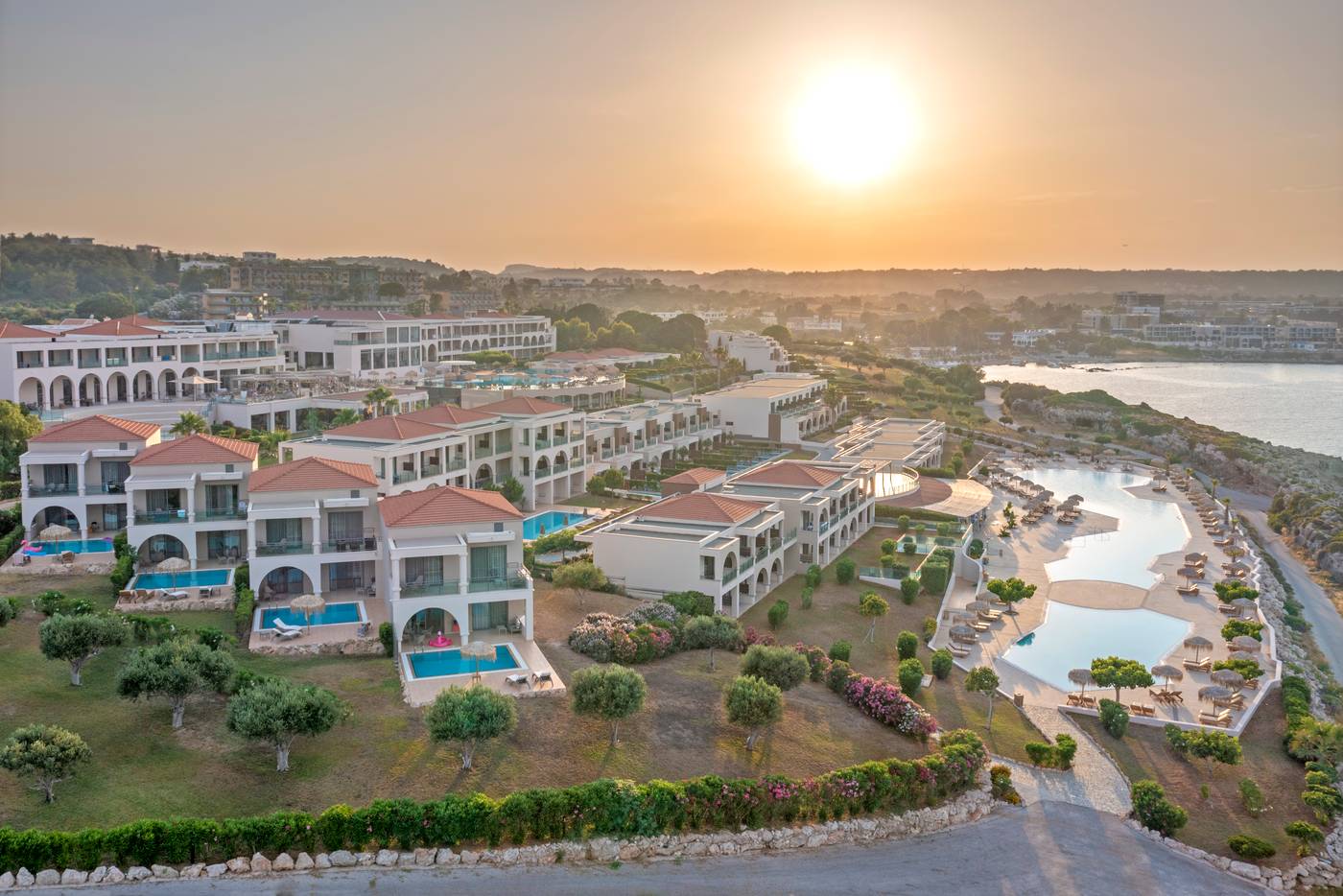 Kresten-Royal-Euphoria-Resort-General-view-5