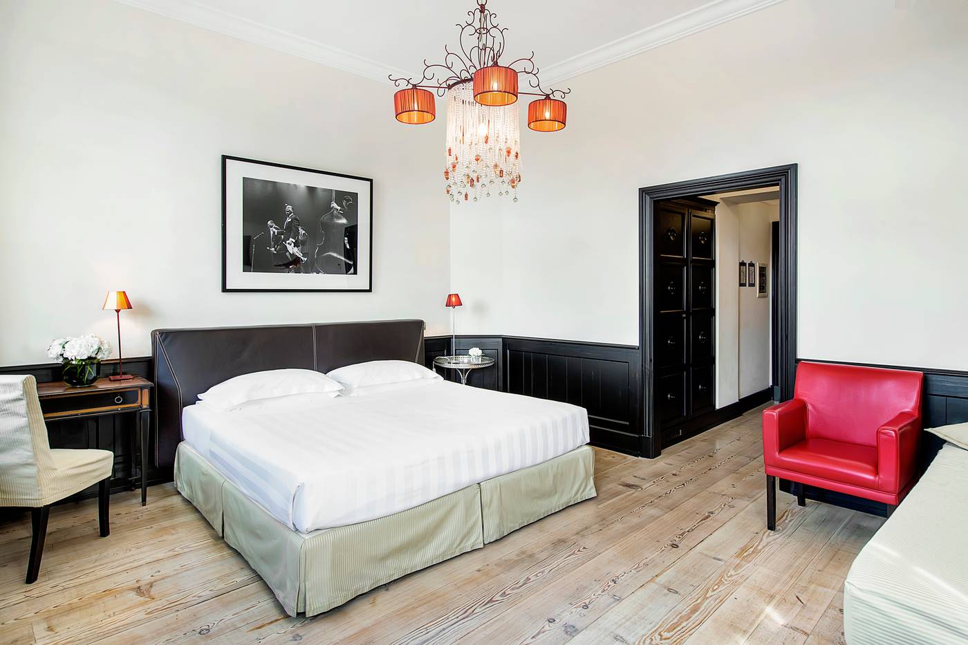 Relais-Santa-Croce-by-Baglioni-Hotels-Room-14