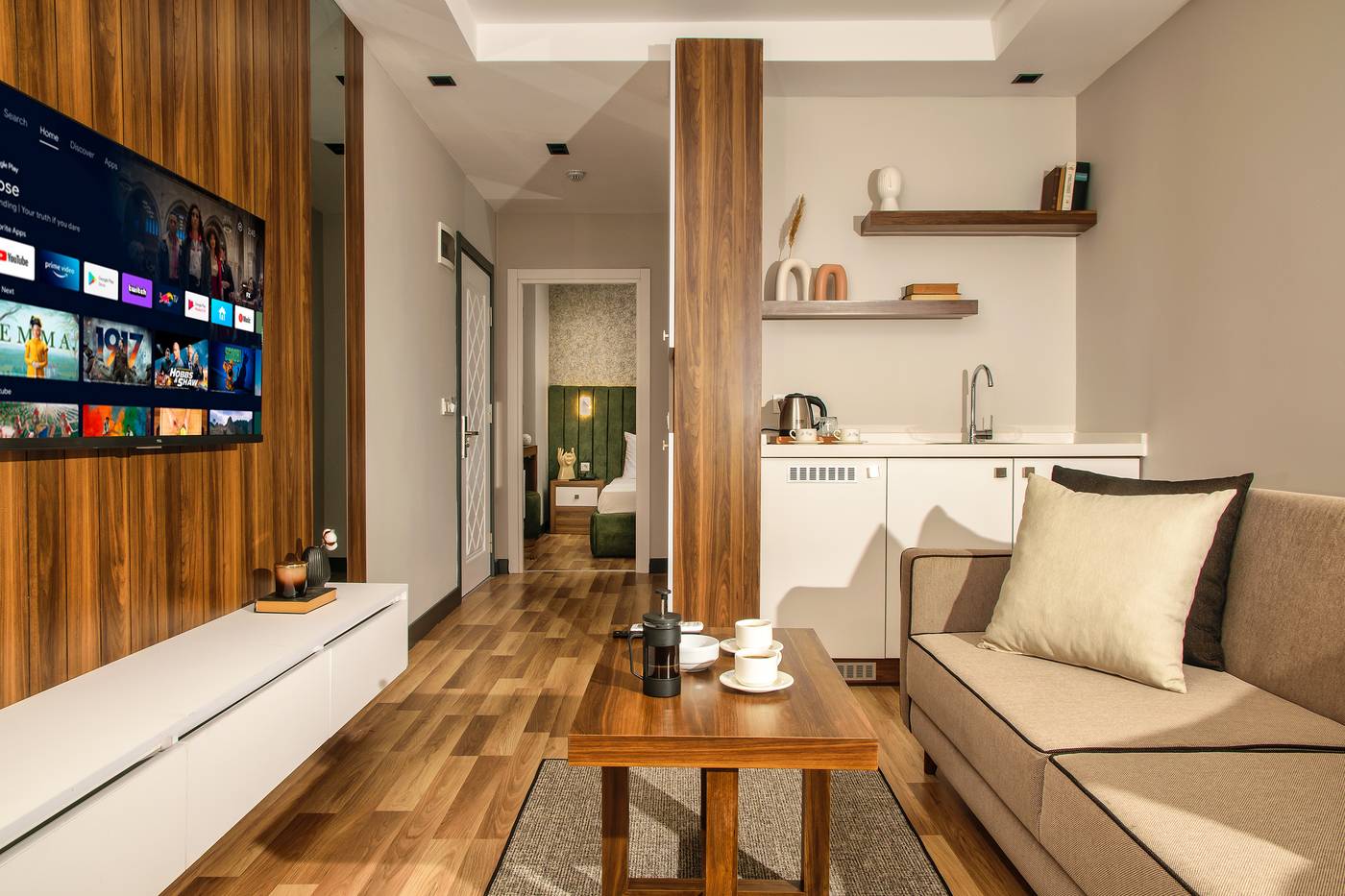 La-Mia-Suites-Room-3