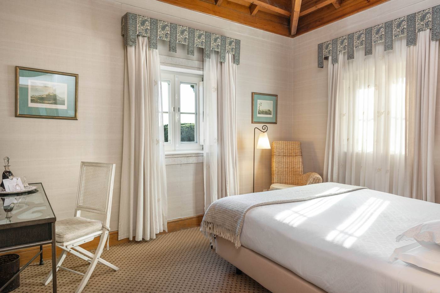 Solar-do-Castelo-Inn--a-Lisbon-Heritage-Collection-Room-5