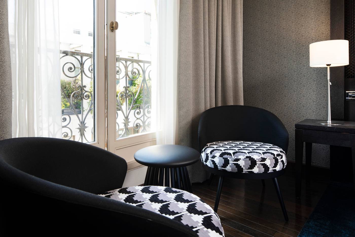 Hotel-Elysees-Regencia-Room-45
