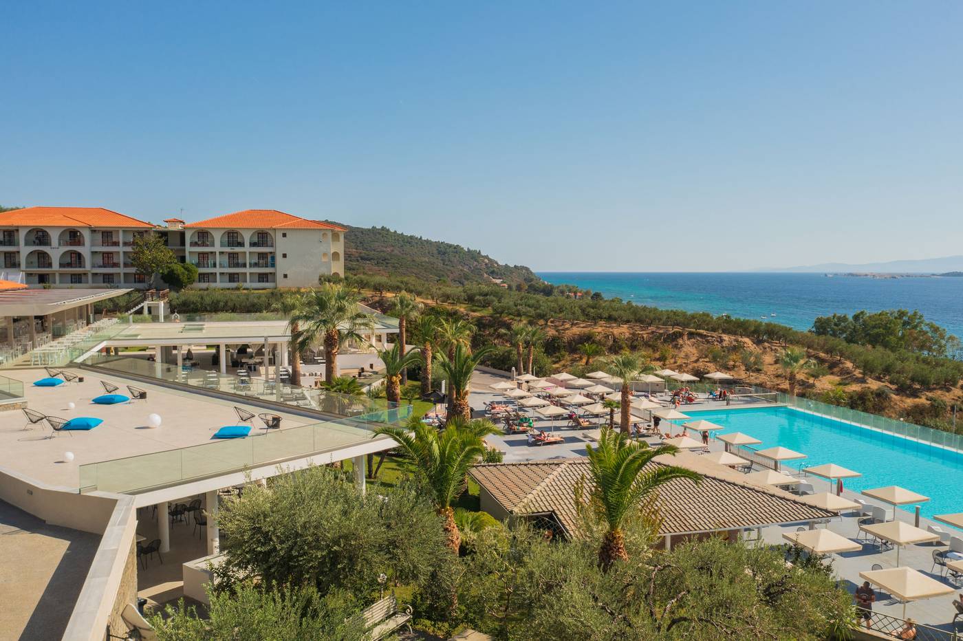 Akrathos-Beach-General-view-9