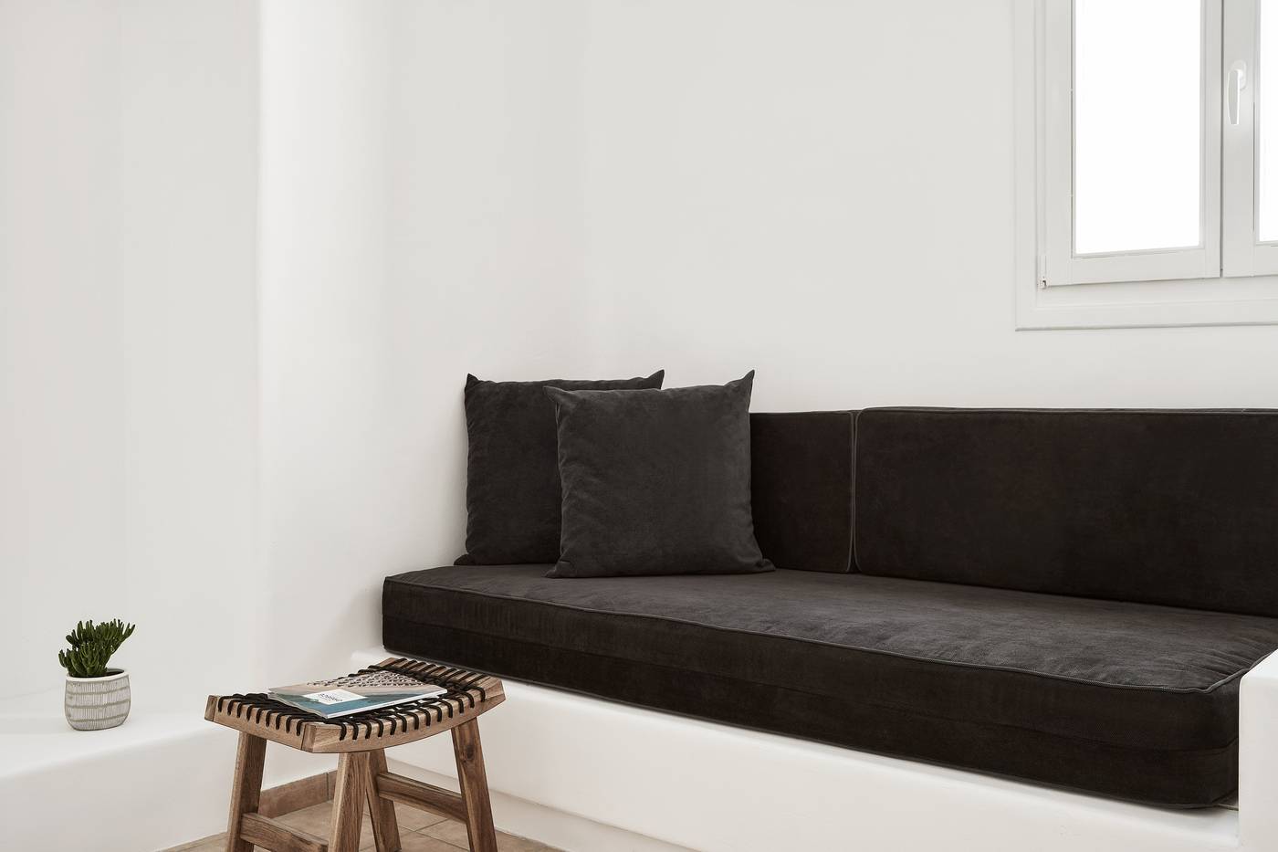 Mr---Mrs-White-Mykonos-Room-49