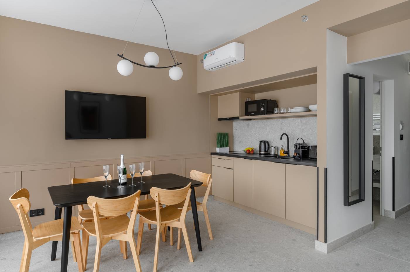 Florin-Apart-Hotel-Room-12